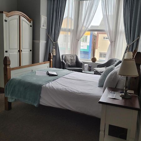 בלקפול J'S Mayfair Guest House מראה חיצוני תמונה