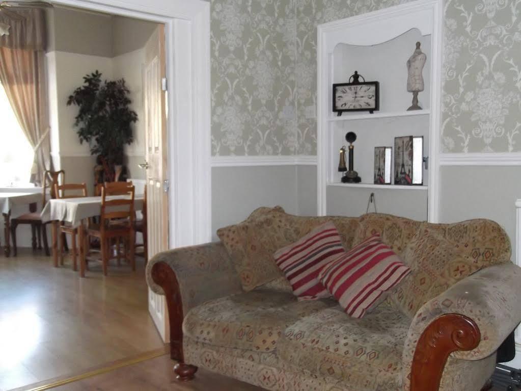 בלקפול J'S Mayfair Guest House מראה חיצוני תמונה