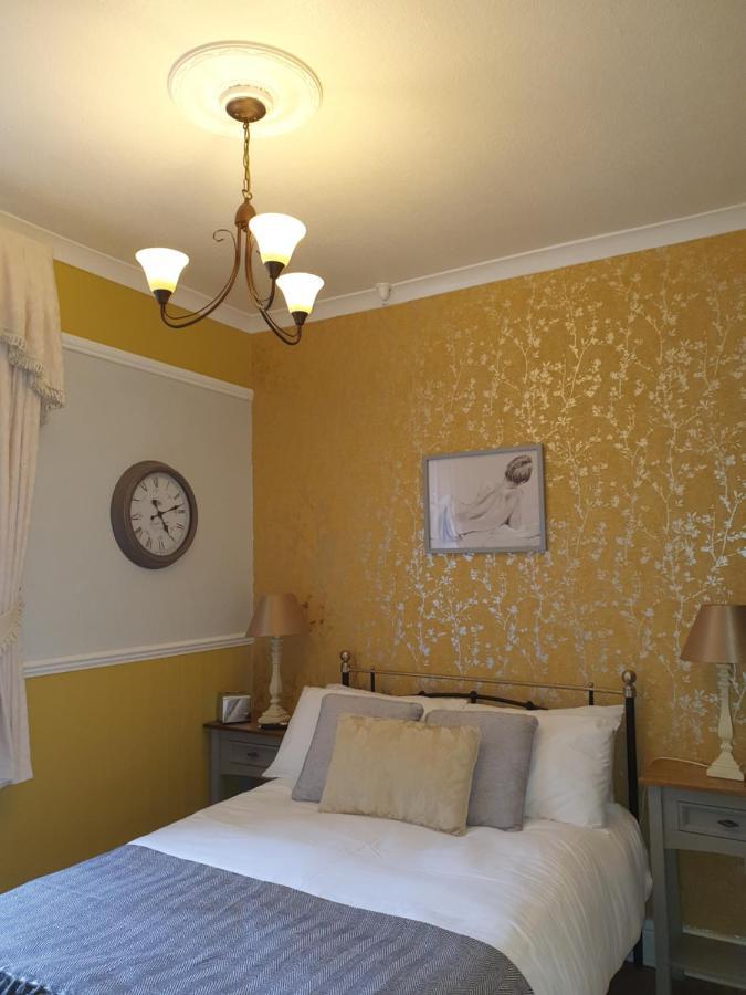 בלקפול J'S Mayfair Guest House מראה חיצוני תמונה